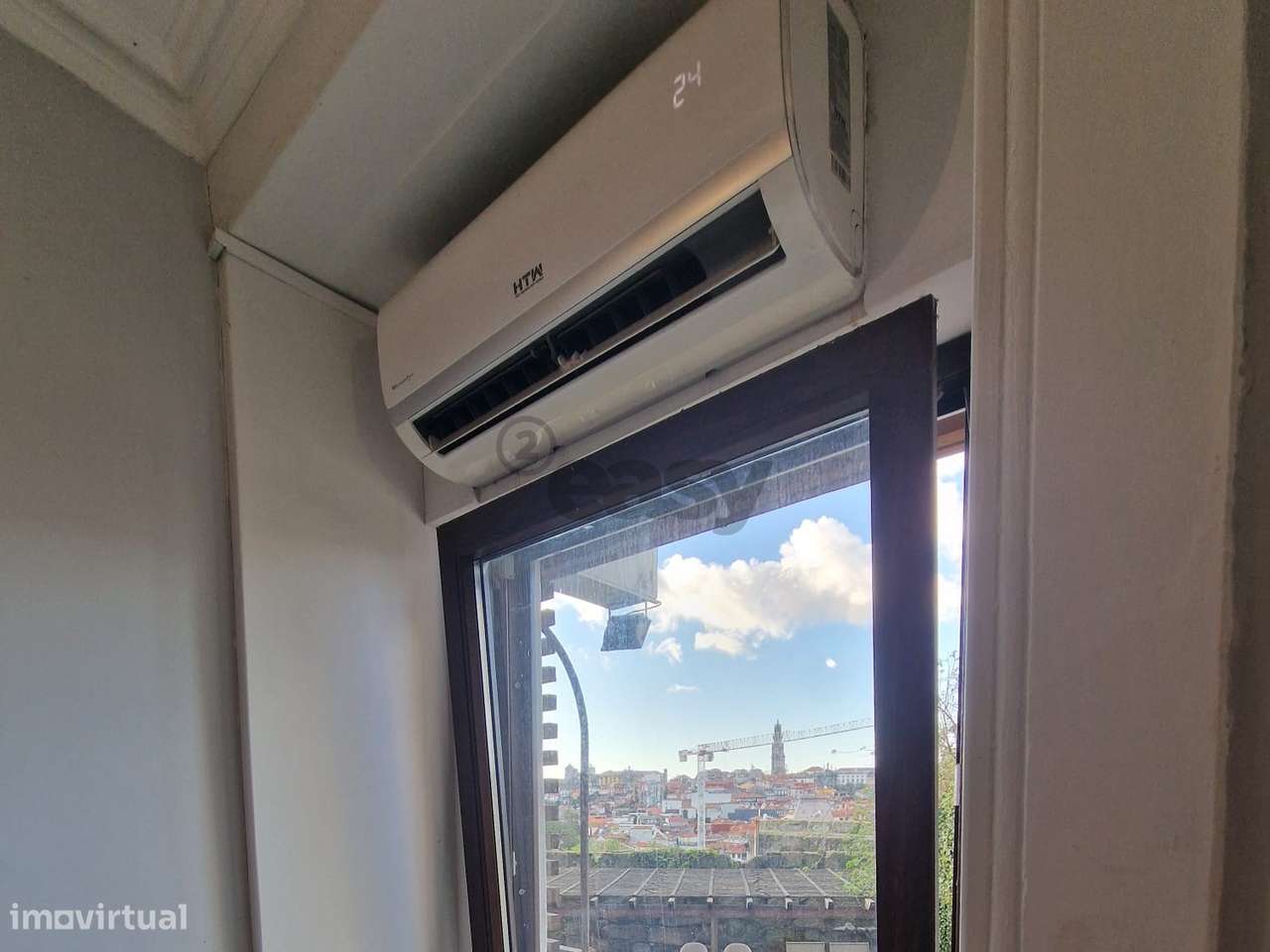 APARTAMENTO T1 COM LOGRADOURO DE 78M2-7