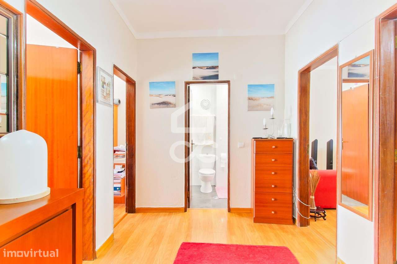 Apartamento T2 no Seixal-3
