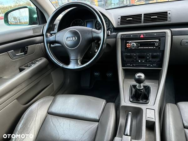 Audi A4 Avant 2.0 - 12