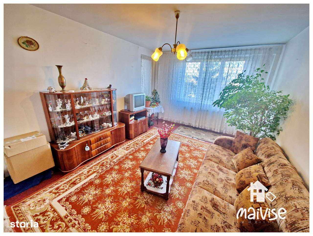 Apartament 3 camere de vanzare, str.Tudor Vladimirescu-4