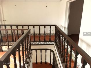 Moradia e Loja com 370,2m², situada no centro da cidade de Ponte de... - Grande imagem: 5/10