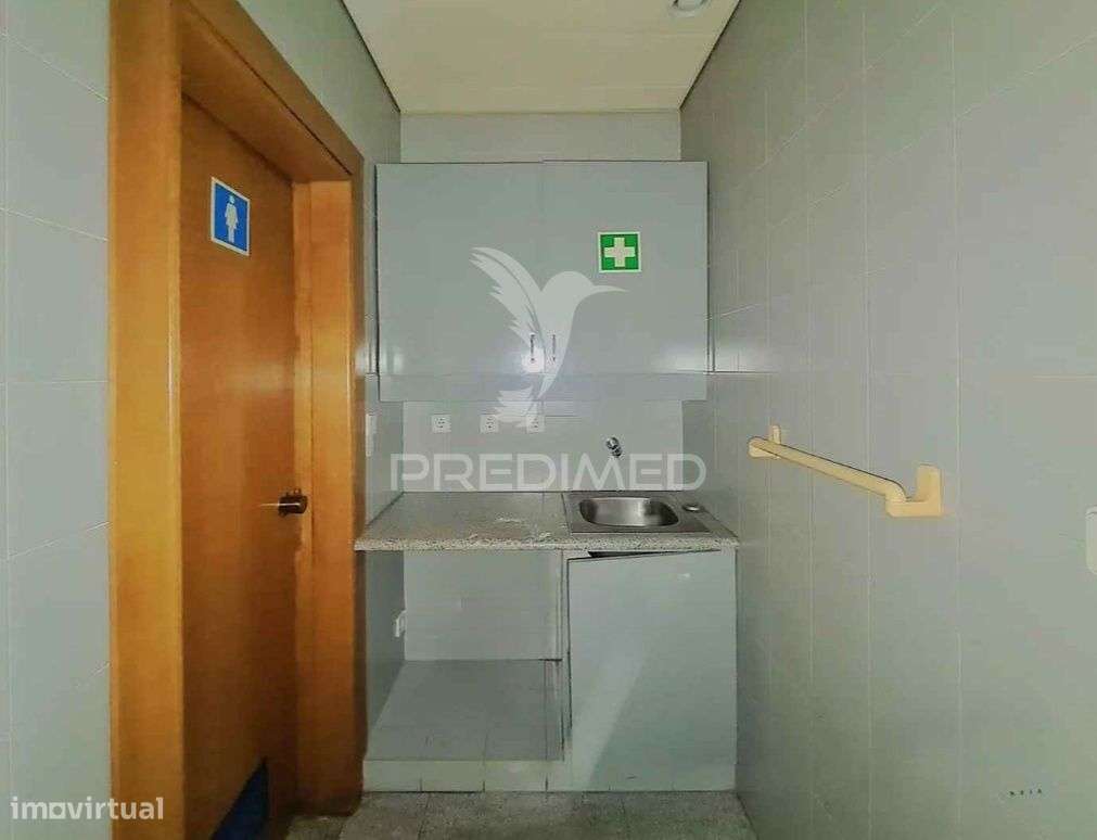 Loja c/ 105m2 - Ovar - Grande imagem: 4/8