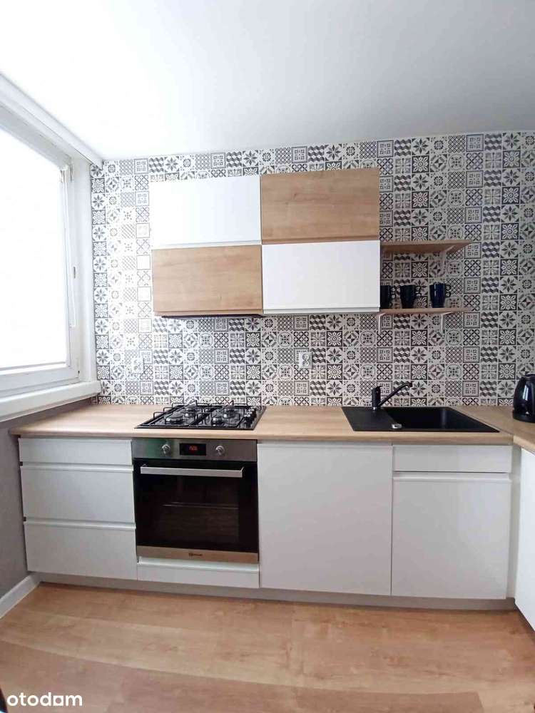 Pokój jednoosobowy z TV Wrocław al. Poprzeczna internet AWL Korona PKP - Pełny obrazek: 5/8