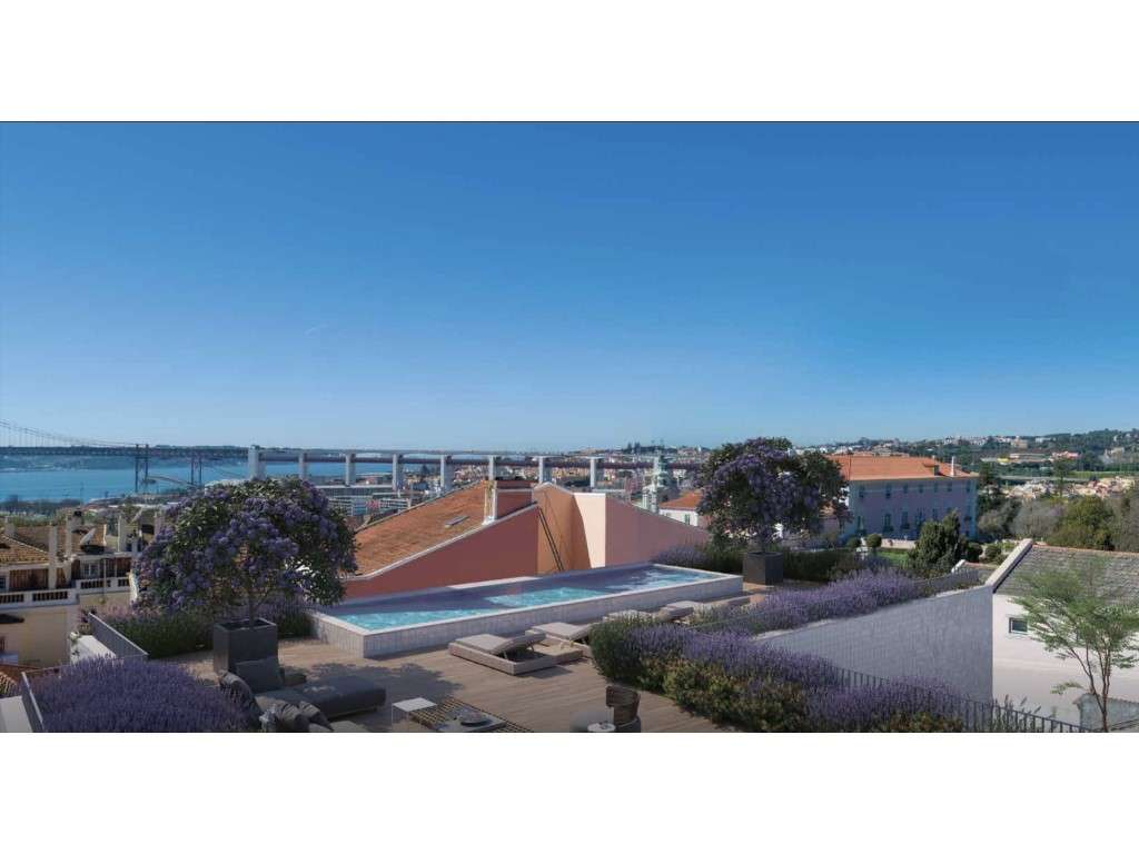 Apartamento T3 com varanda e estacionamento na Estrela-20