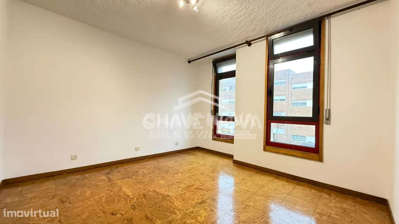 Apartamento T3 Duplex c/ Garagem Box - Monte dos Burgos -PRT/01580/MH - Grande imagem: 2/18