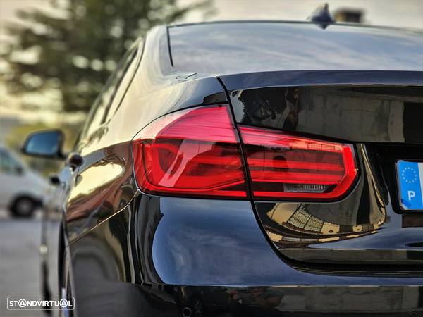 BMW 330 e iPerformance Pack M Shadow - 11