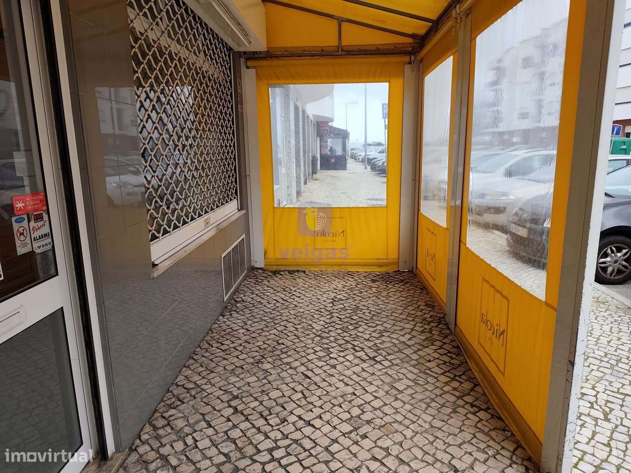 Café Totalmente Equipado Para Venda-13