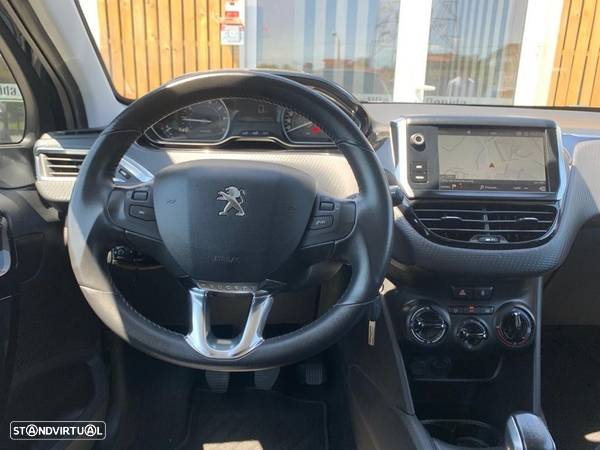 Peugeot 208 1.2 PureTech Allure - 7