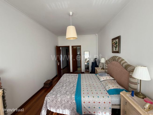 Apartamento T3 à venda em Monserrate-12