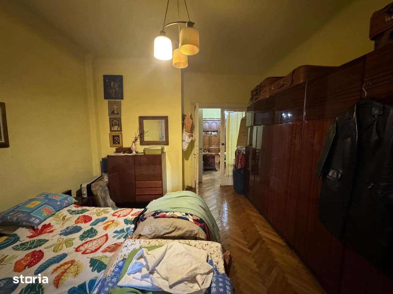 Vanzare apartament patru camere in vila Cotroceni Romniceanu piata-9