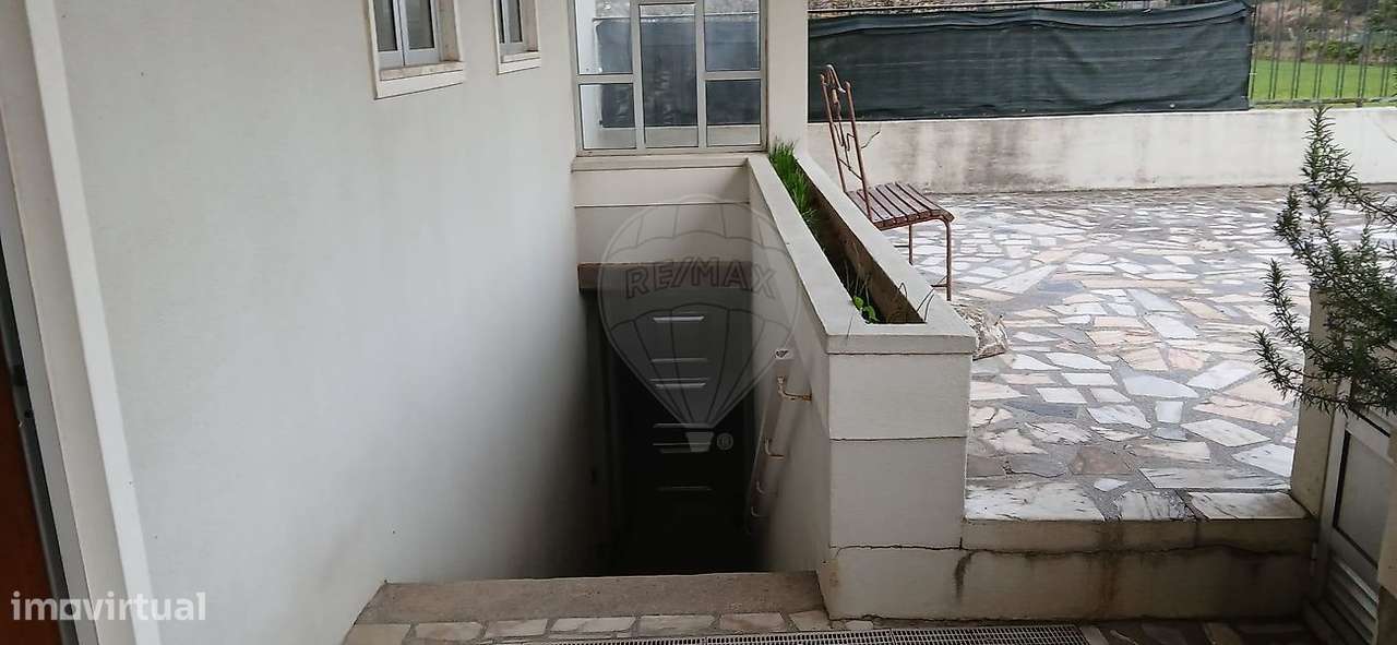 Moradia T4 para venda-6