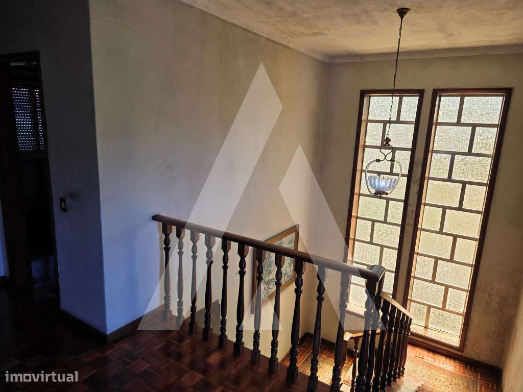 Excelente Moradia T4 em Carregosa, Oliveira de Azeméis-23