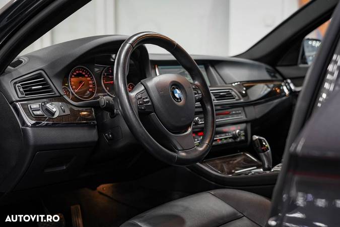 BMW Seria 5 520d Aut. Luxury Line - 5