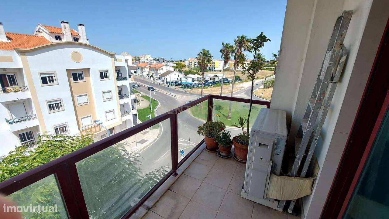 T5 Duplex em Alcochete | Vista Rio | Terraço Panorâmico-13