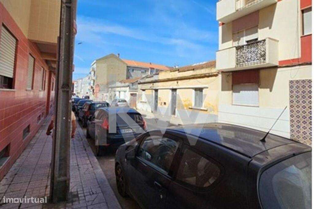 TERRENO PARA CONSTRUÇÃO - BARREIRO - Grande imagem: 4/8