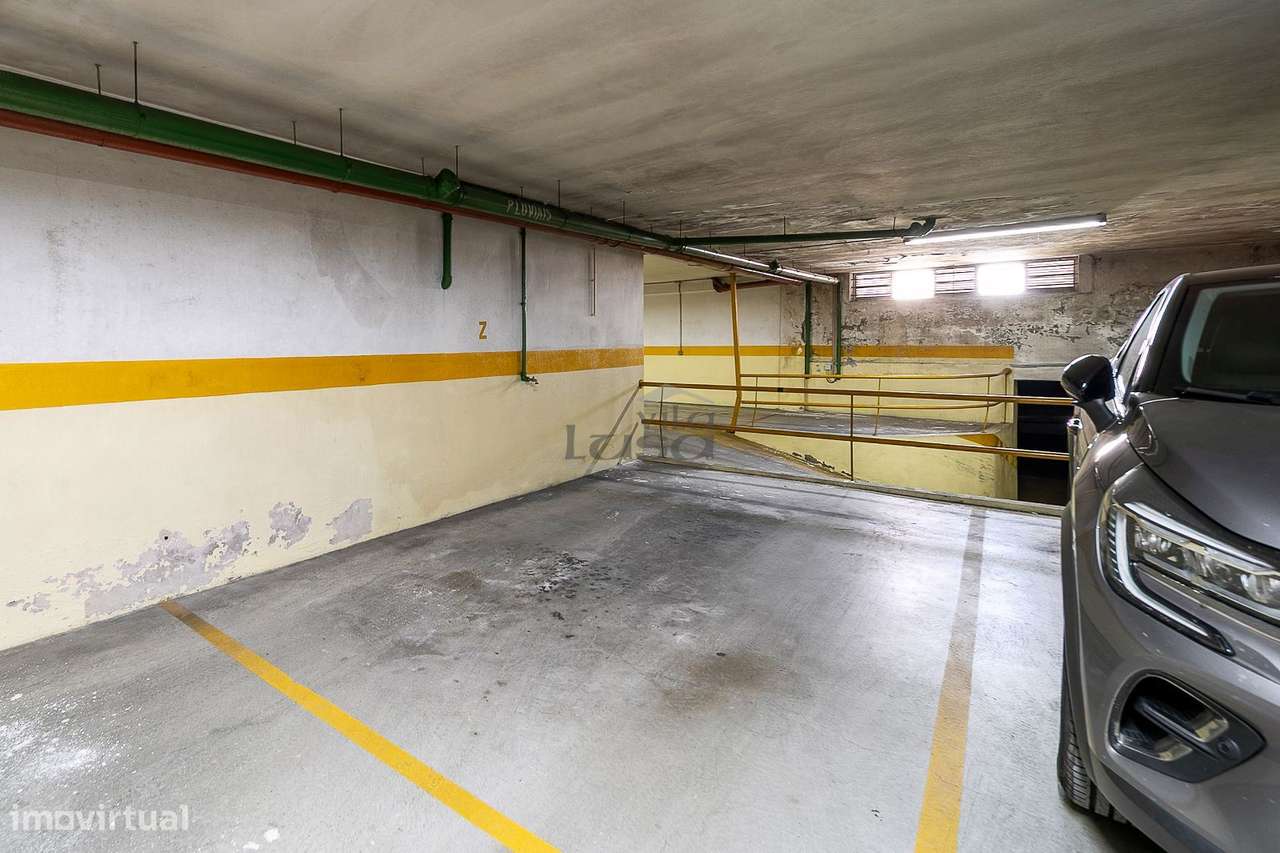 T2 em Seixezelo V.N. de Gaia. com lugar de garagem e arrumos.-25