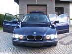 BMW Seria 5 520i - 10