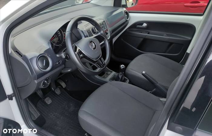 Volkswagen up! 1.0 move - 7