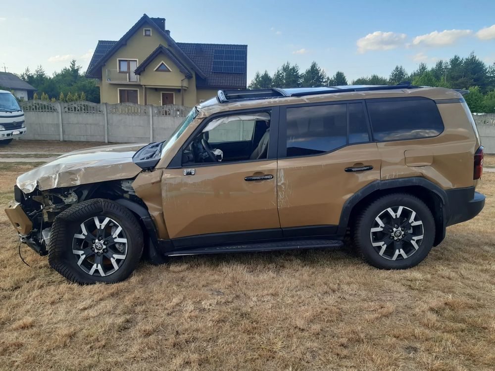 Toyota Land Cruiser VII LC 2.8 D-4D Prestige 2024