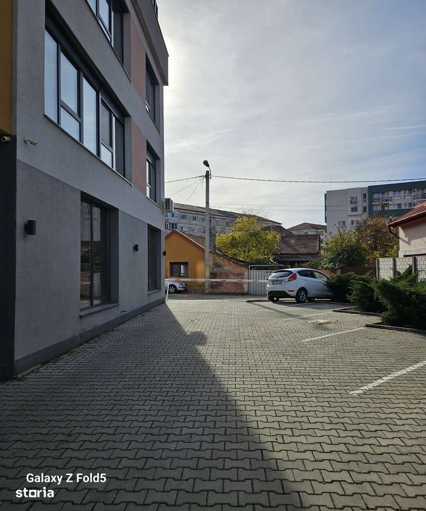 Loc de parcare suprateran de închiriat – EAS Residence, Oradea - Imagine principală: 5/8