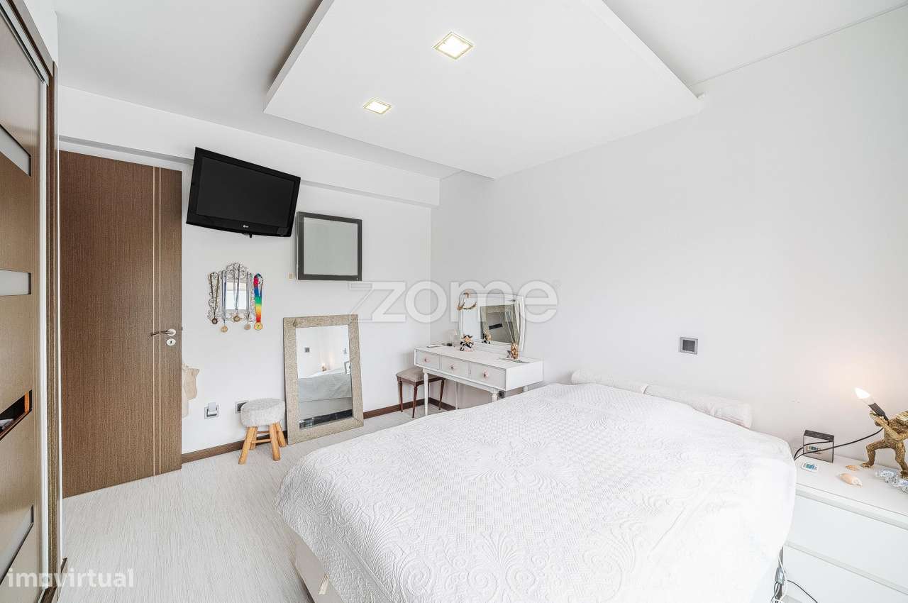 Moradia T3+1 em Condomínio Privado | Oeiras-40
