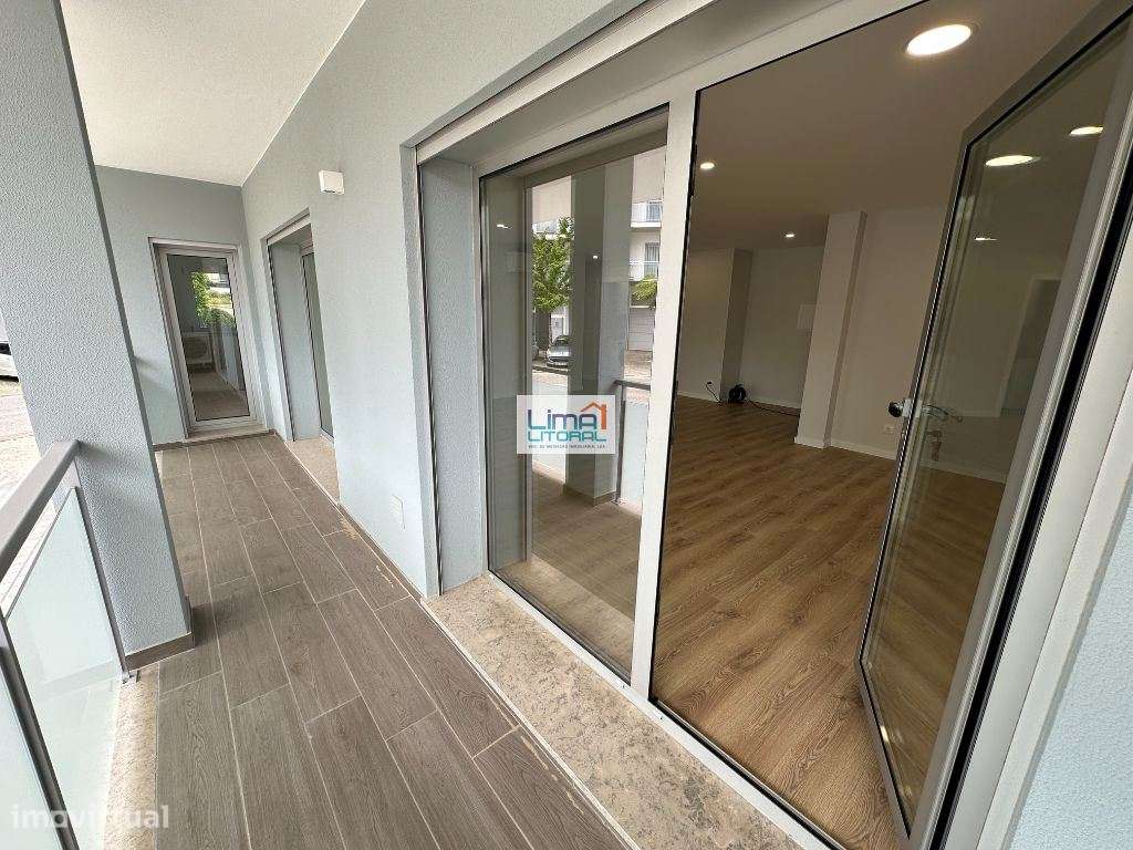 Apartamento T1 - NOVO - com garagem-8