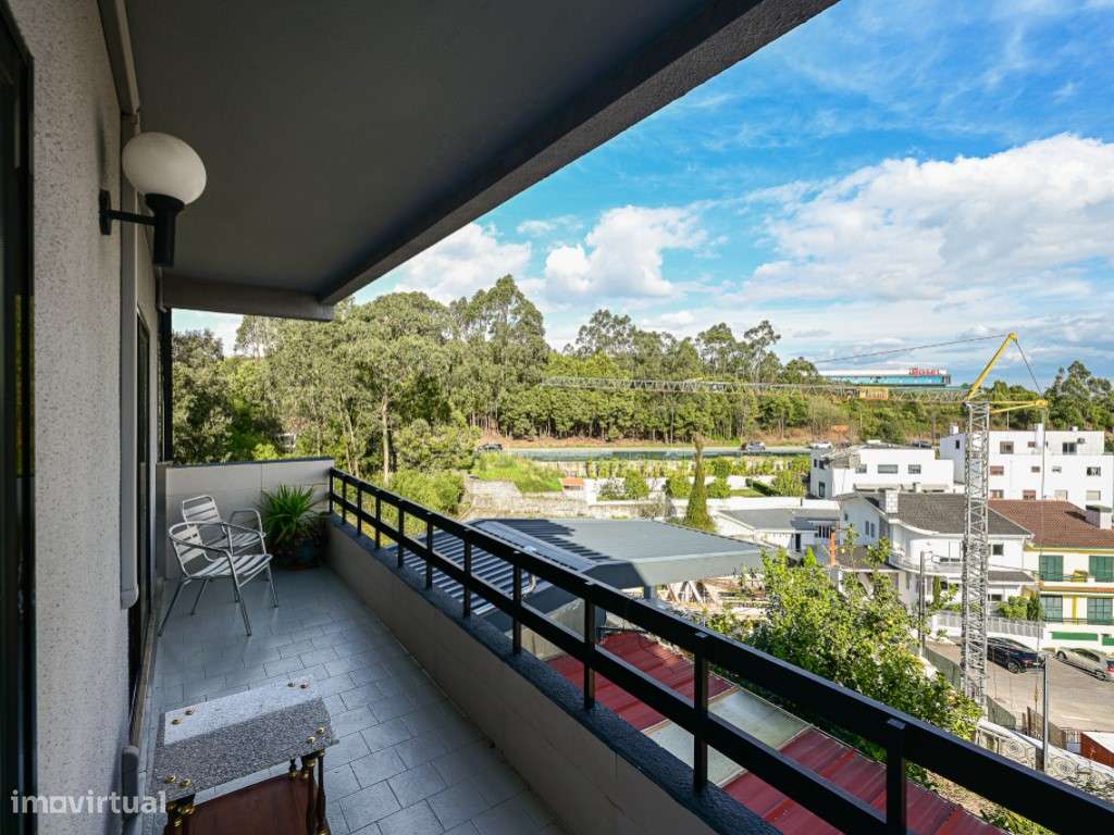 MORADIA T4 ! VARANDAS ! GARAGEM | BAGUIM DO MONTE | GONDOMAR-13