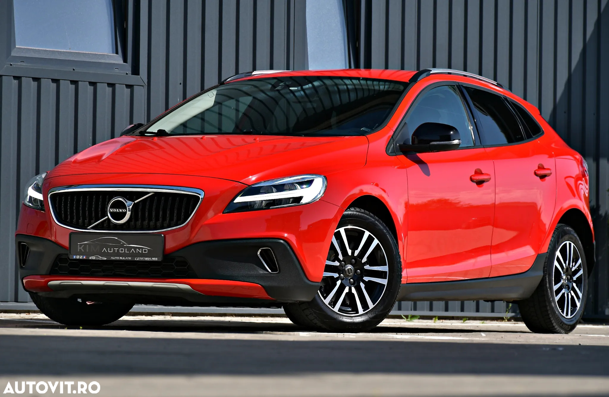 Volvo V40 Cross Country D2 Geartronic Momentum - 36