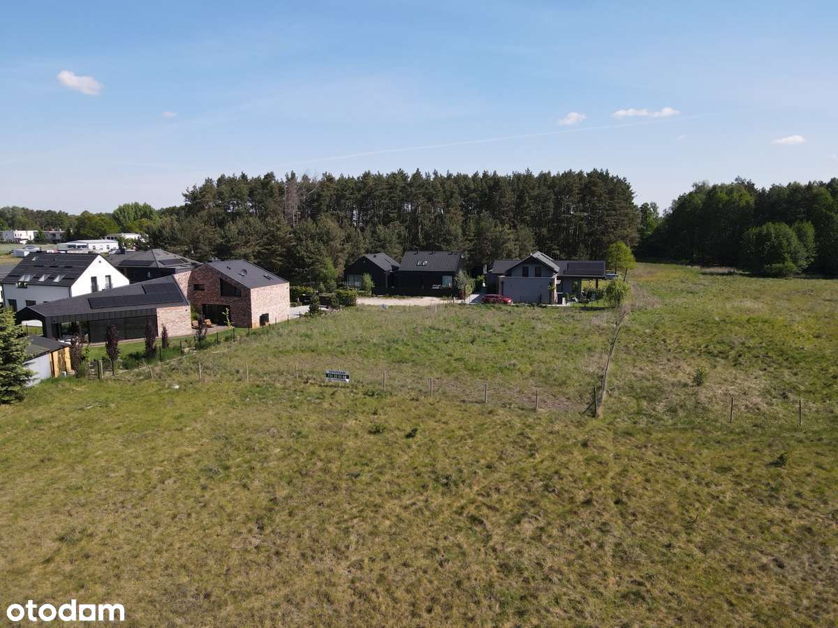 Piękna działka pod lasem na sprzedaż - Zakrzewo/Dąbrówka-0