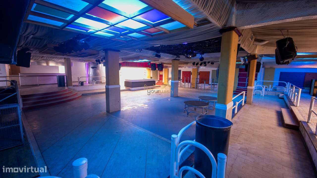 Discoteca com Alvará 24 horas 7 dias da semana.-14