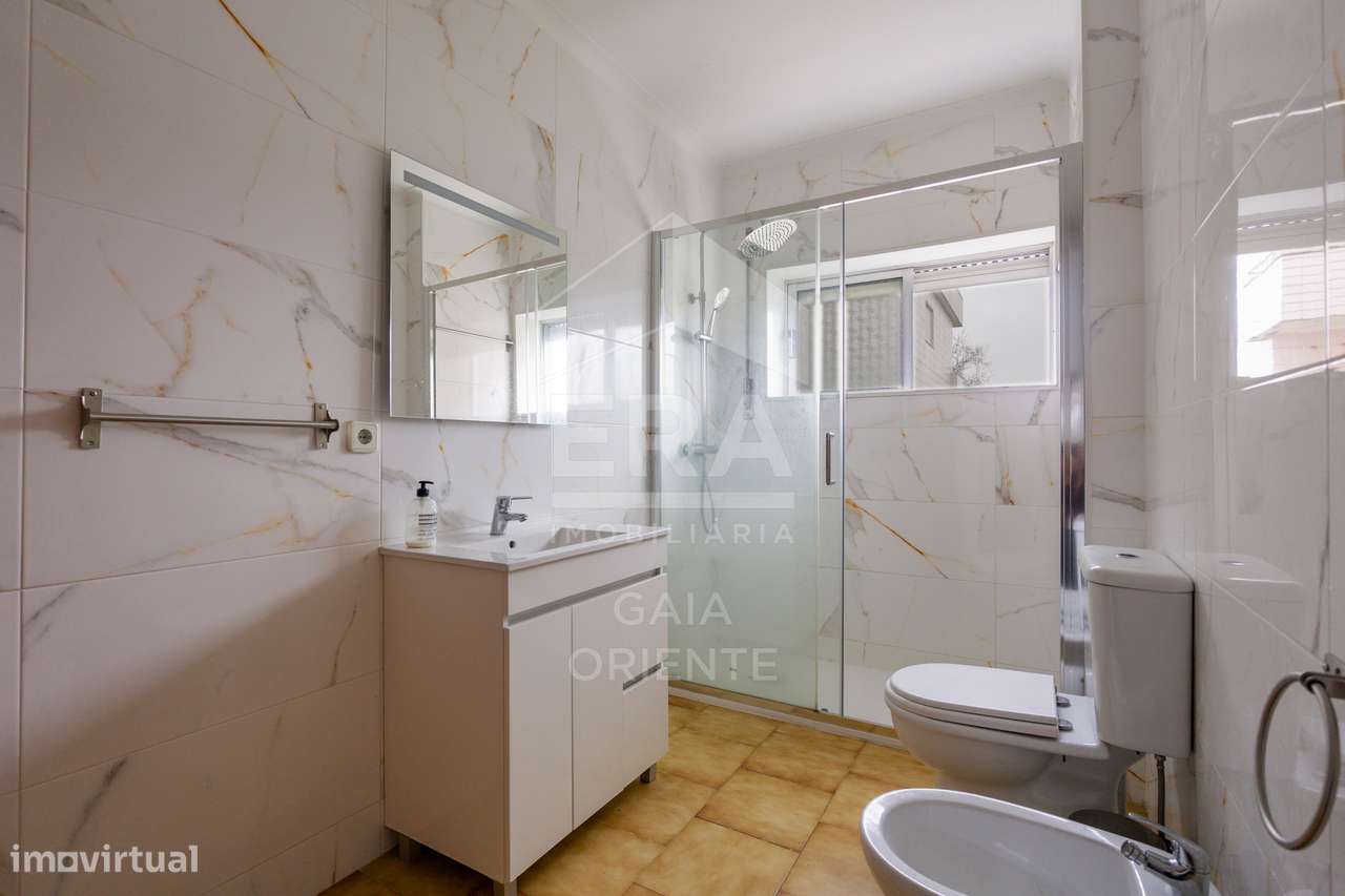 Apartamento T3 com Varandas perto do Metro - Grande imagem: 3/31