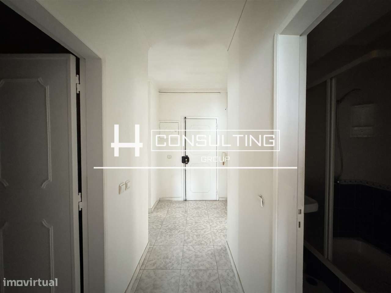 Apartamento T3 Venda em Mina de Água,Amadora-23