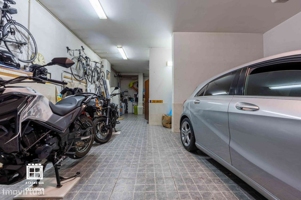 Moradia T3 com Suite e Garagem para 3 Viaturas em Rio Meão - Exclusivo-45