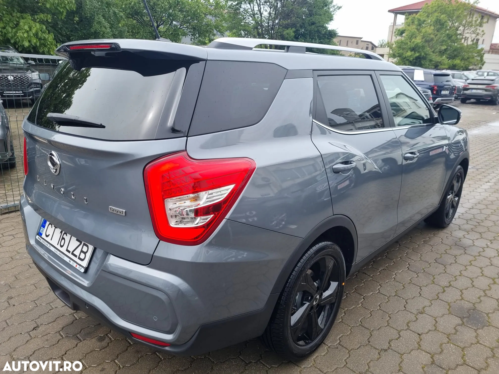 SsangYong Tivoli Grand - 5