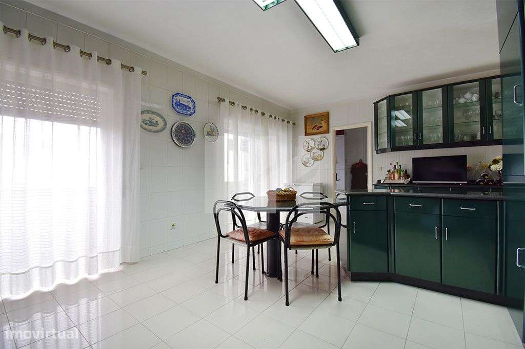 Apartamento T4 | Duplex | Centro | Santo Tirso-12