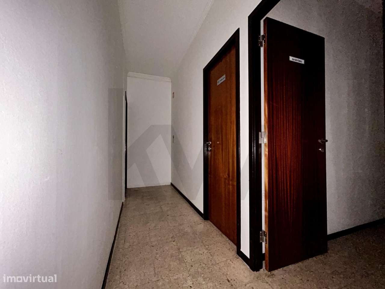 Loja para venda em frente ao Mercado do Forte da Casa - Grande imagem: 5/13