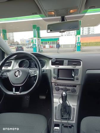 Volkswagen Golf Variant 2.0 TDI (BlueMotion Technology) DSG Comfortline - 13