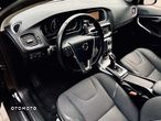 Volvo V40 Cross Country D2 Geartronic Momentum - 28