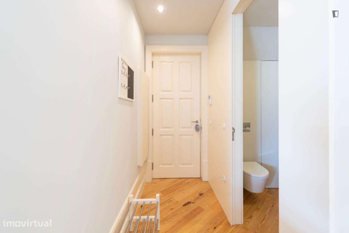 Apartamento com 1 quartos - localizado em Massarelos Porto - Grande imagem: 4/10