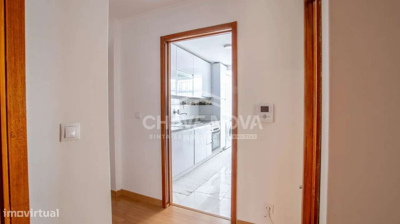 Apartamento T3 em Canidelo c/ vistas mar | Remodelado-19