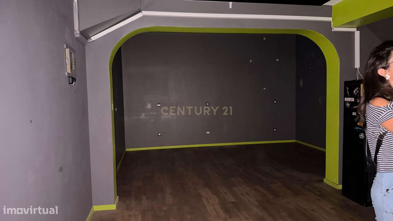 Loja para Venda no Bairro Azul – Localização Premium - Grande imagem: 4/9