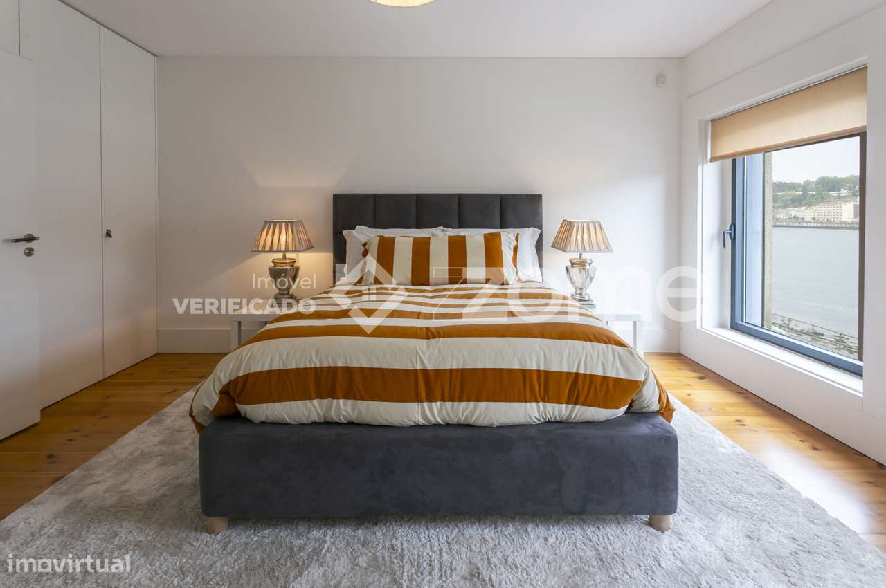 APARTAMENTO T1 DUPLEX NA "DESTILARIA" - CAIS DO CAVACO, AFURADA - Grande imagem: 4/35