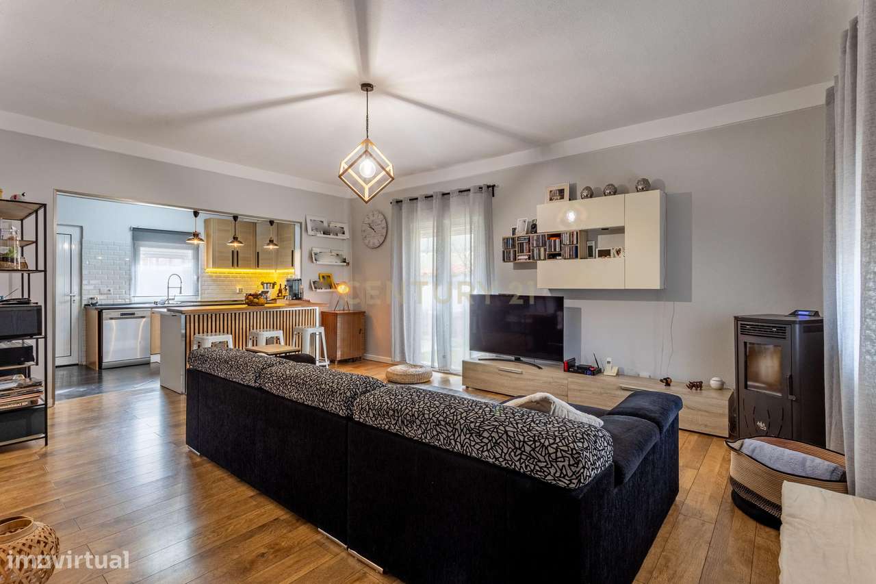 Moradia T4 em Fernão Ferro - Conforto, espaço e qualidade de vida - Grande imagem: 3/29