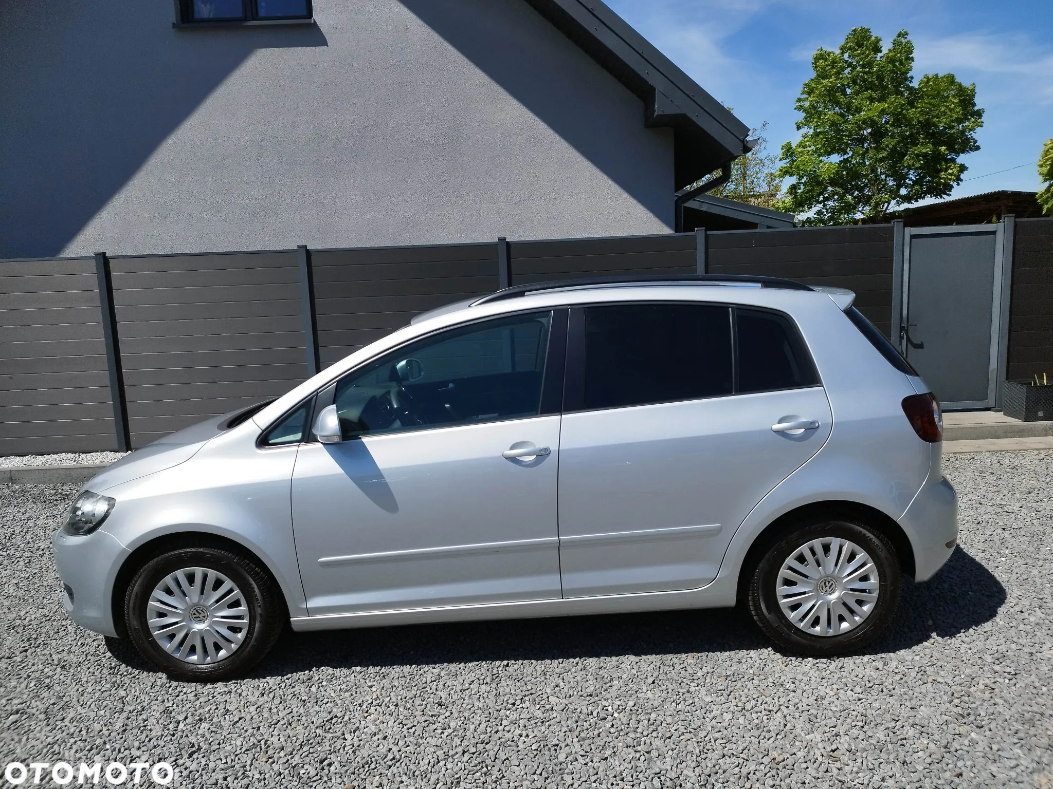 Volkswagen Golf Plus 1.6 TDI Comfortline - 4