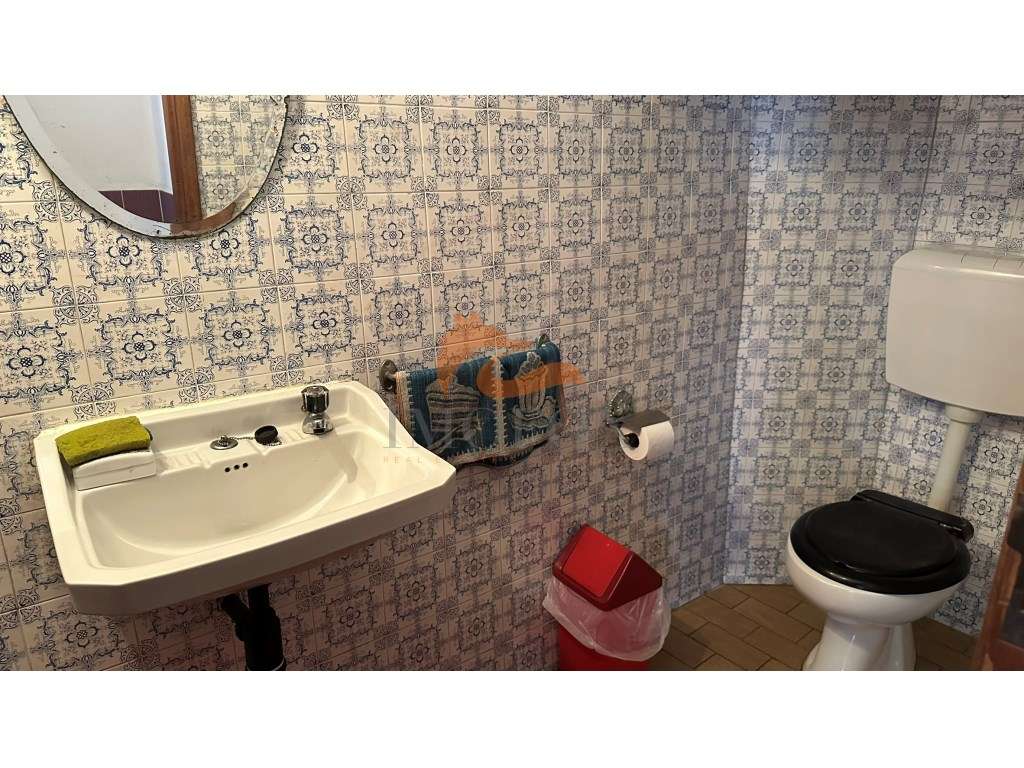Moradia com 3 quartos e garagem pronta a habitar localizada no cent...-18