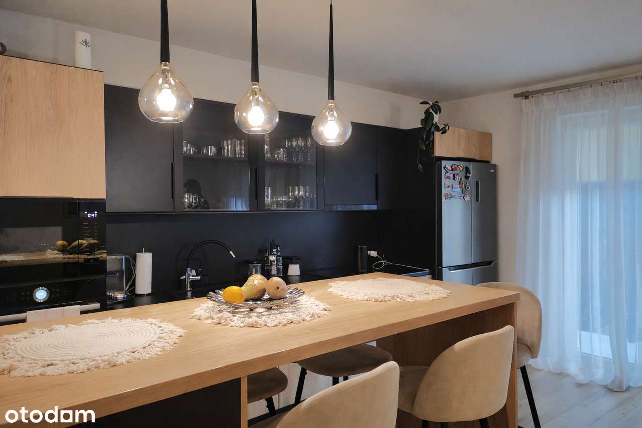 Dom w Kętach – 3 niezależne mieszkania, idealny pod wynajem-7