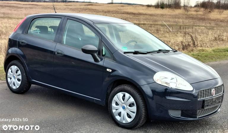 Fiat Grande Punto - 24