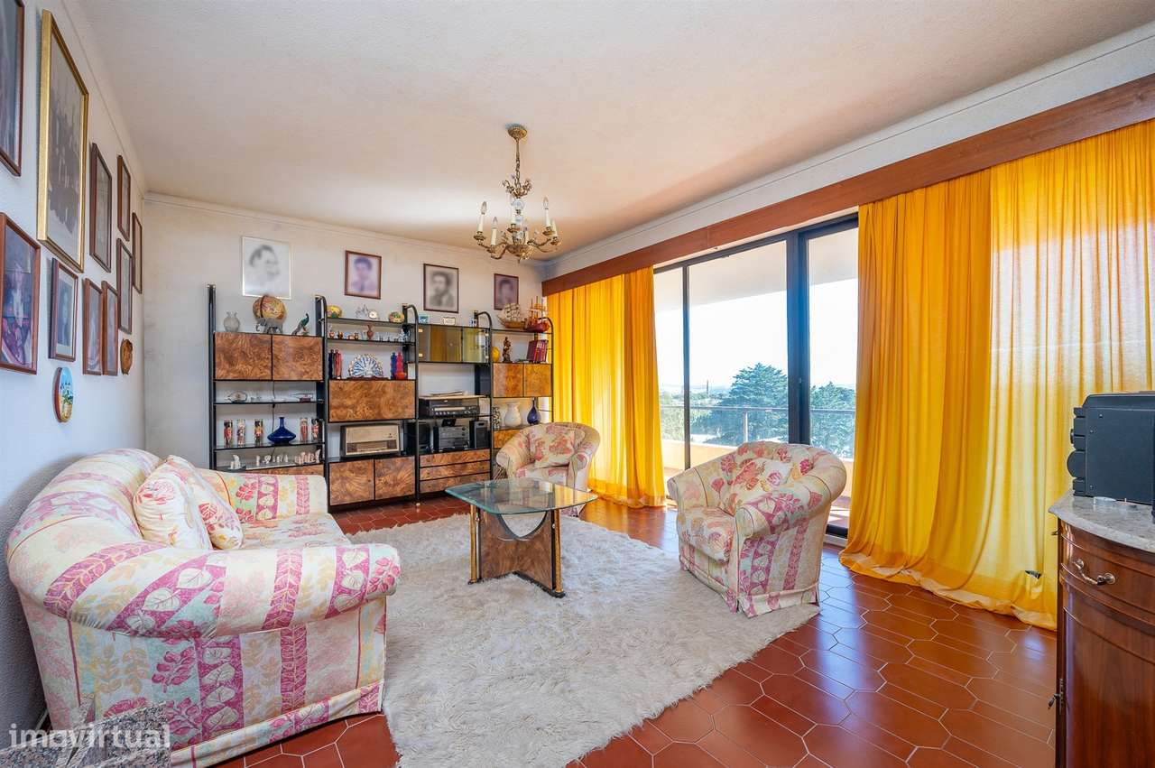 Moradia 10 assoalhadas com vista deslumbrante de Mar e de Serra.-25