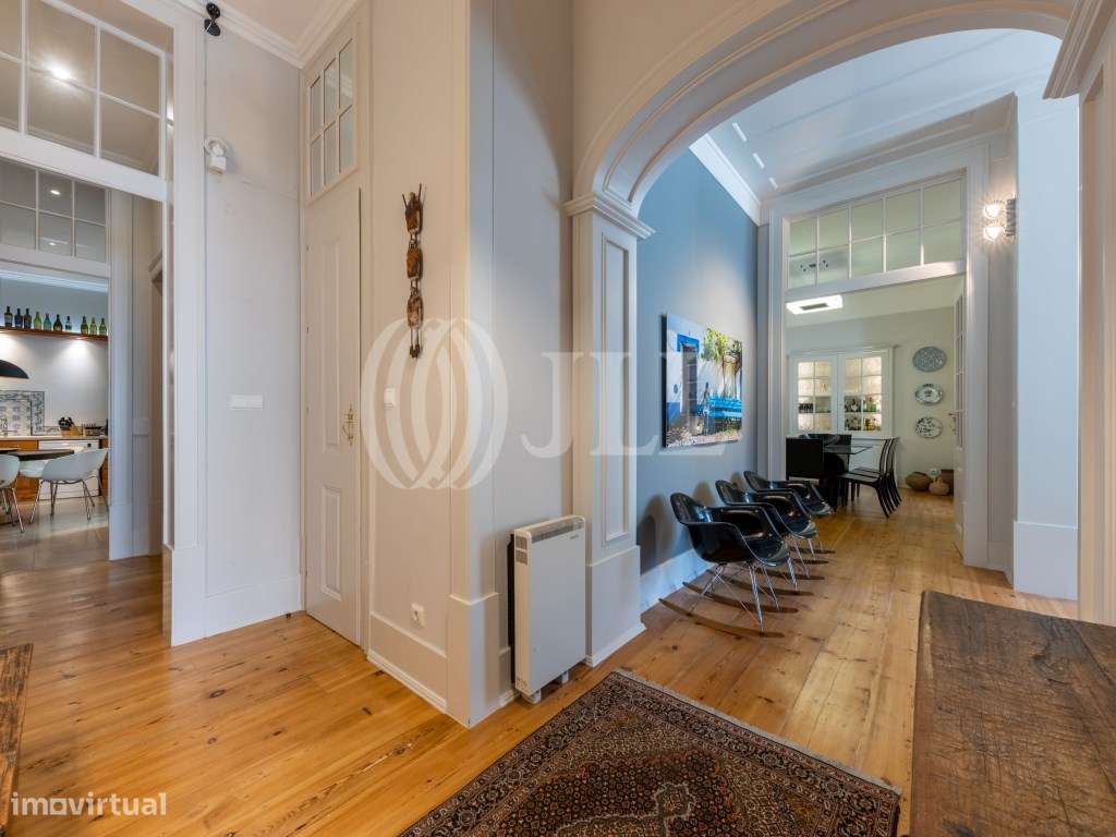 Apartamento T4 com garagem, no Chiado, em Lisboa-14