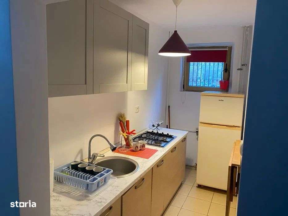 Garsoniera moderna de inchiriat, 8 minute Metrou Tineretului - Imagine principală: 4/8